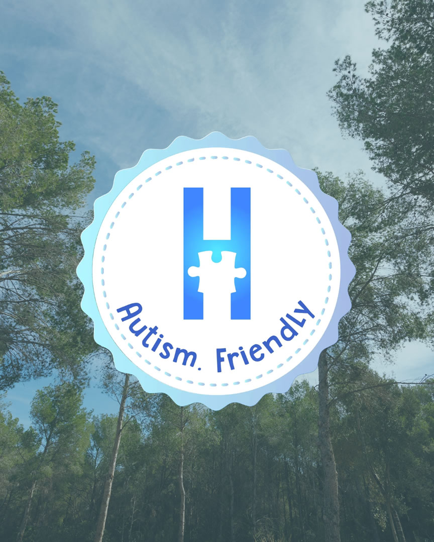 Sello de la Certificación Autism Friendly, concedida al Camping Ribamar por Autism Friendly Club